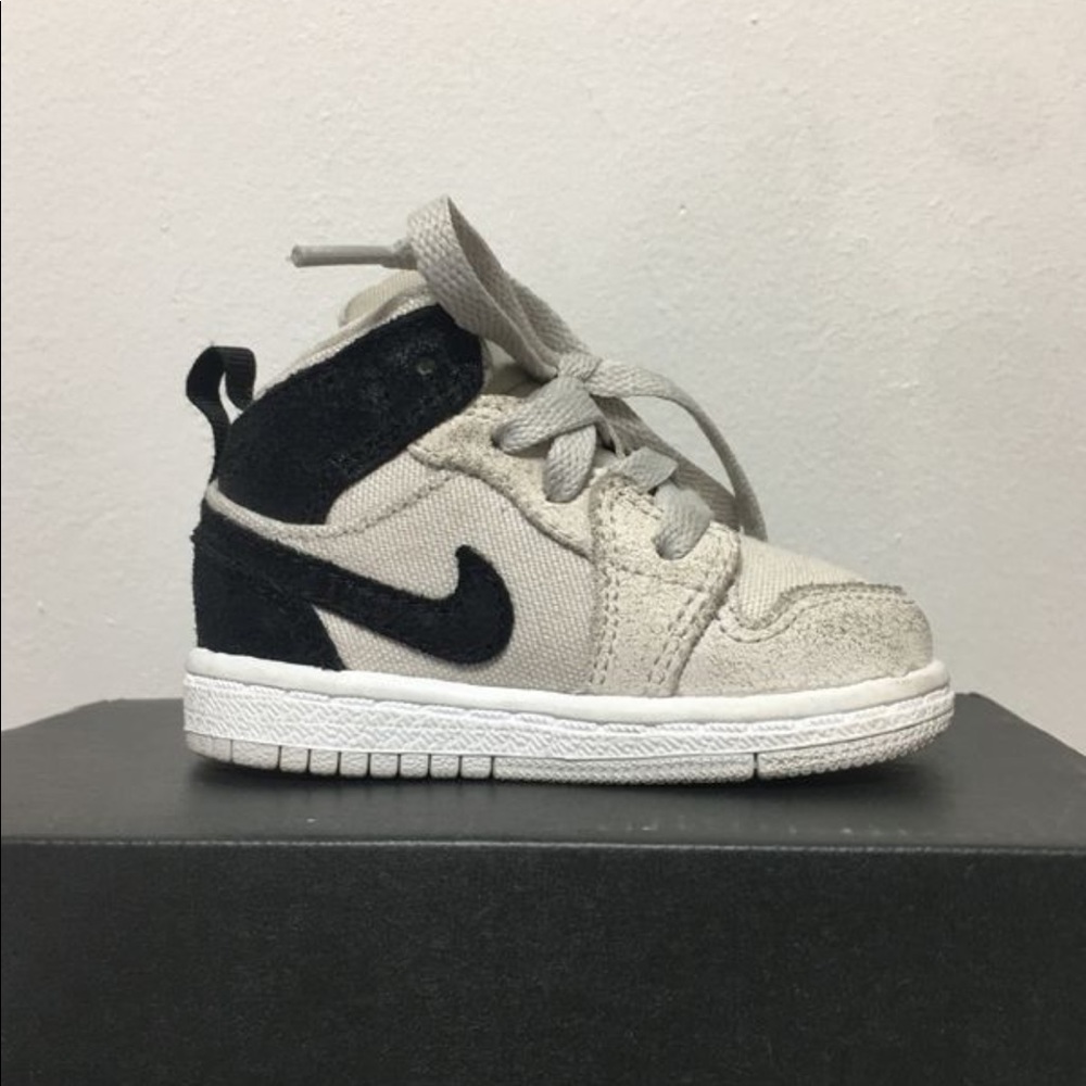 Nike kid shoes